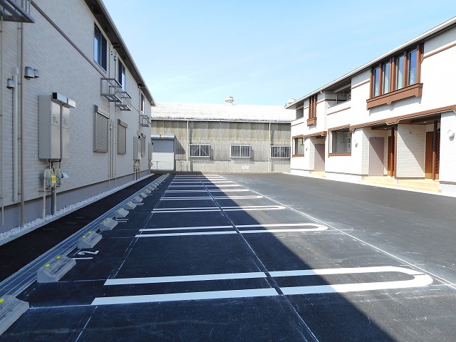 15/24 駐車場