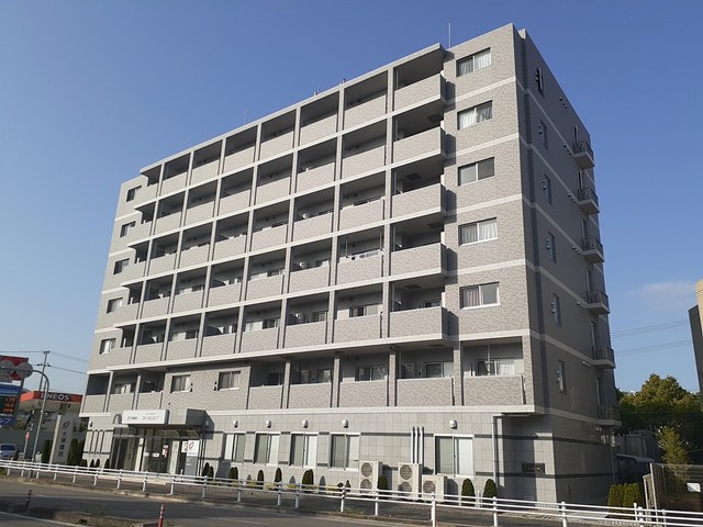 1/8 外観