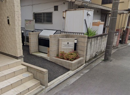 14/20 エントランス