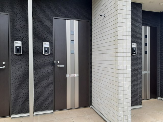 13/20 エントランス