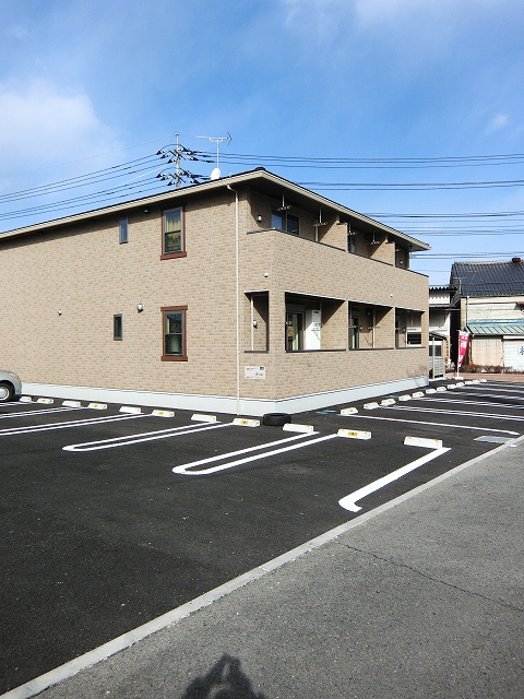 14/20 駐車場