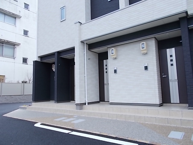 13/20 エントランス