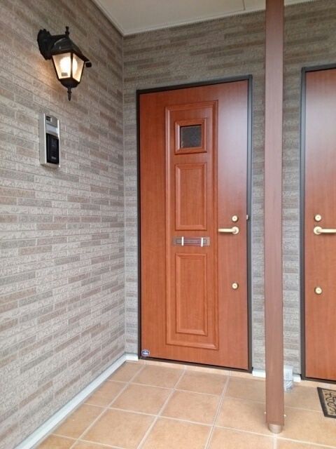 14/20 エントランス