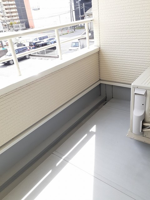19/28 バルコニー
