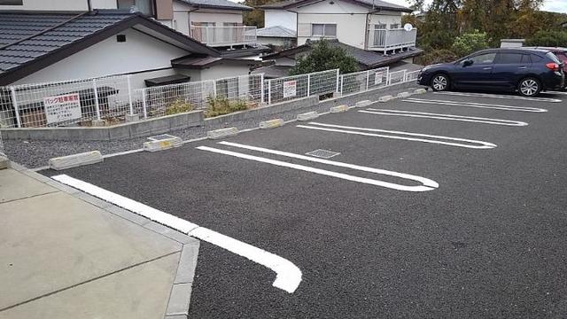 14/20 駐車場
