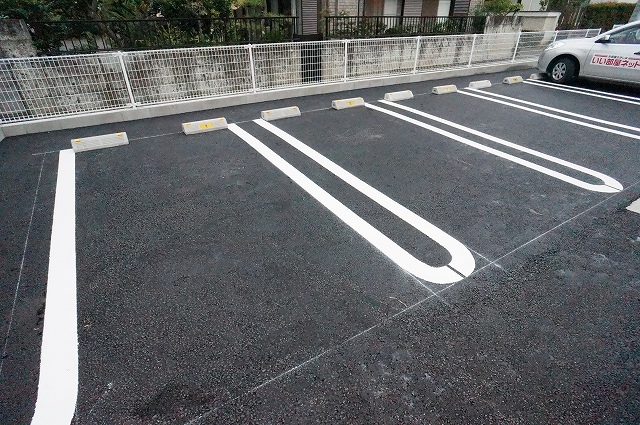2/10 駐車場