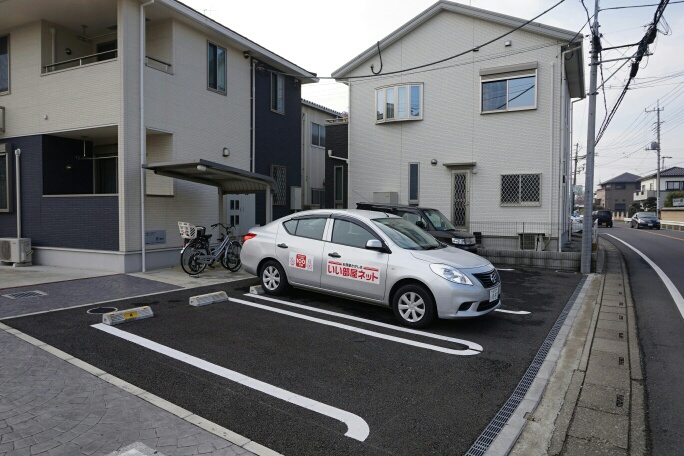 14/22 駐車場