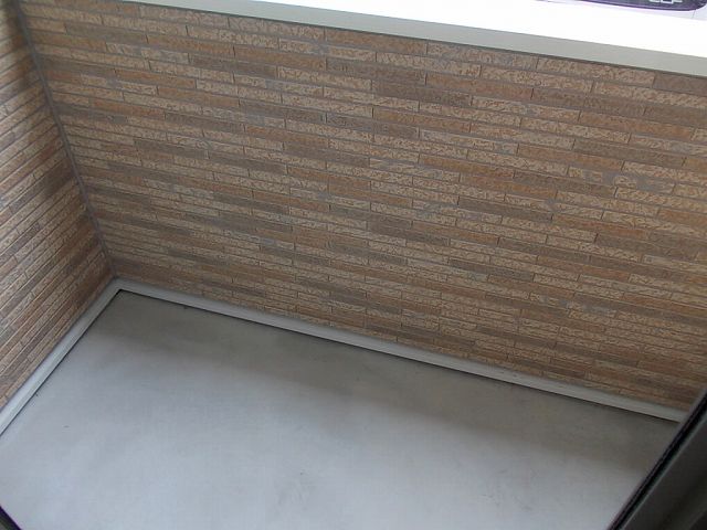 13/21 バルコニー