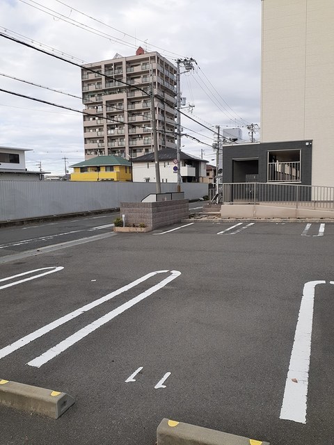 14/20 駐車場