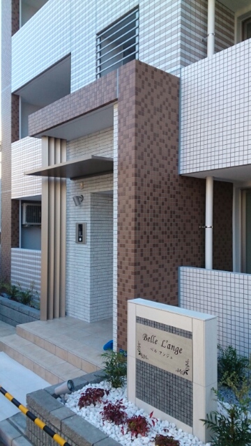 14/22 エントランス