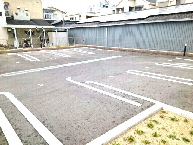 14/20 駐車場