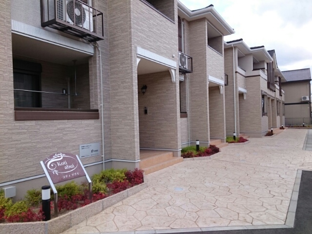 13/20 エントランス