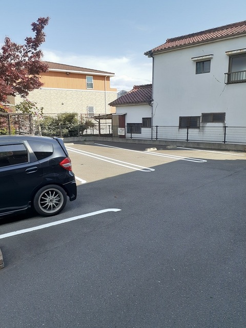 14/21 駐車場