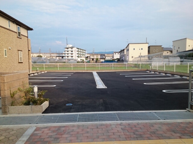 14/15 駐車場