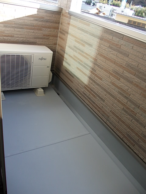 15/26 バルコニー