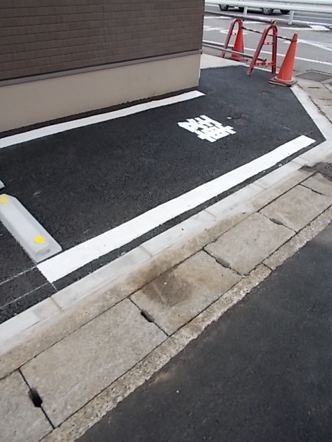 14/22 駐車場