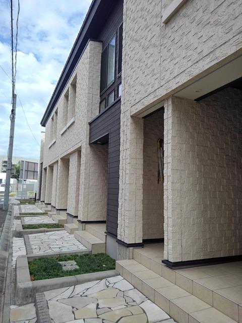 14/22 エントランス