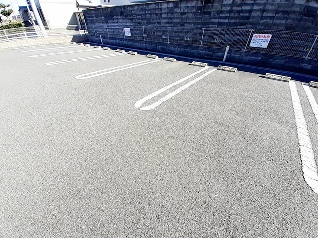 2/8 駐車場