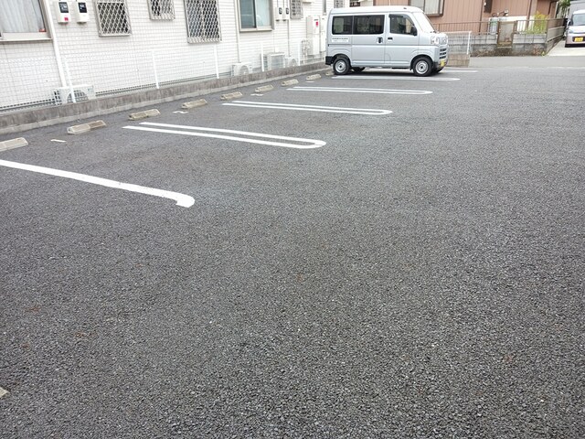 14/20 駐車場