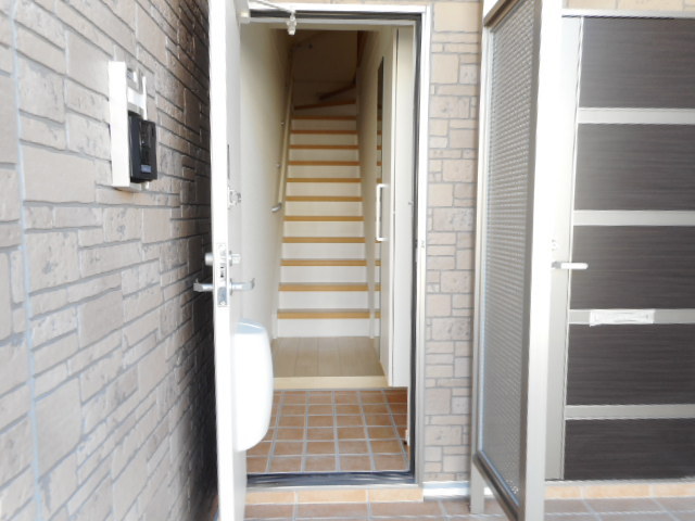5/20 玄関