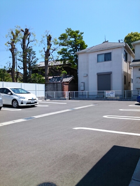 14/20 駐車場