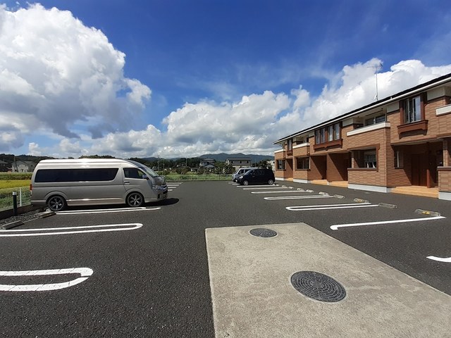 14/20 駐車場