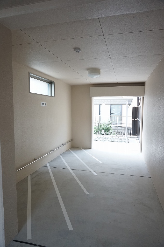 13/20 エントランス