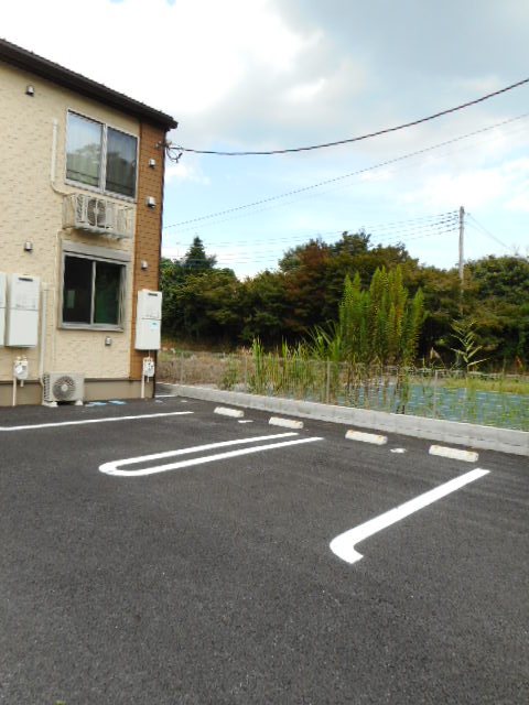 14/20 駐車場
