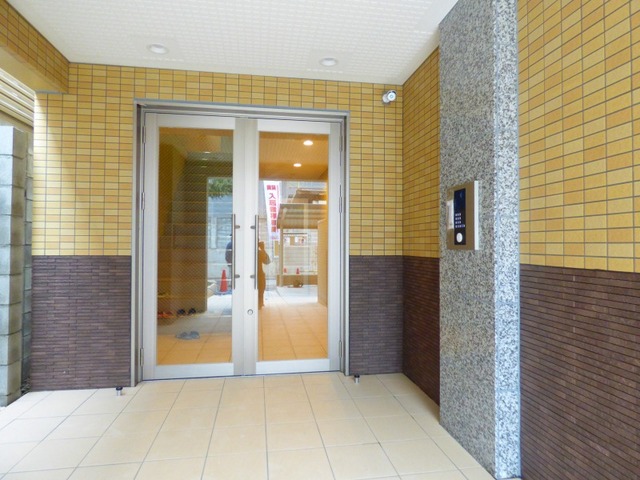 2/8 エントランス