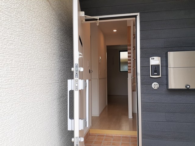 6/20 玄関