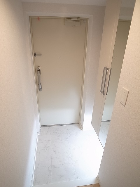 6/20 玄関