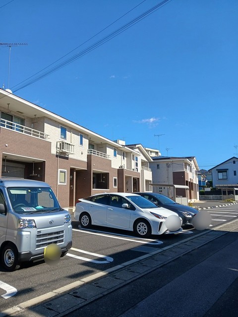 14/14 駐車場