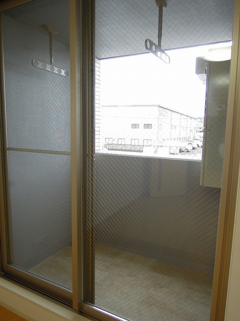 13/20 バルコニー