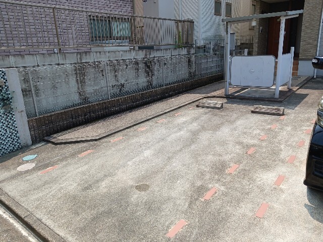 2/8 駐車場