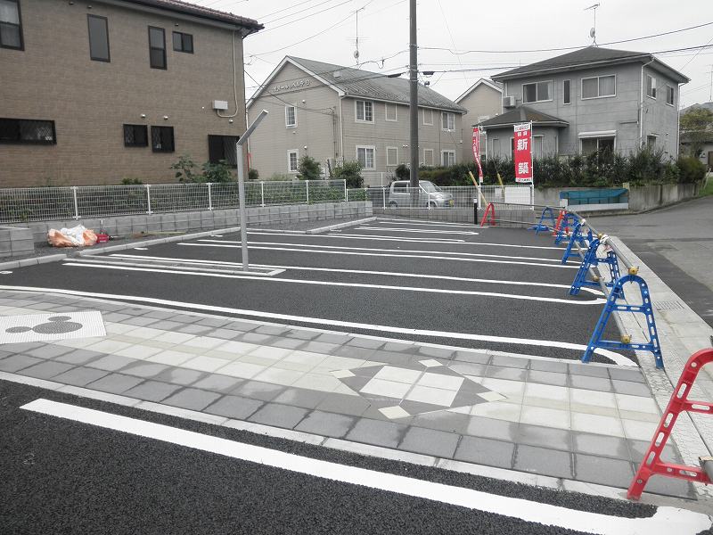 14/20 駐車場
