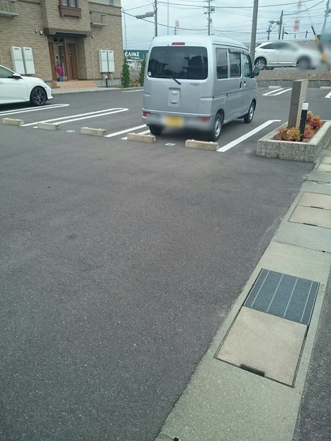 14/20 駐車場
