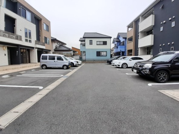 2/8 駐車場