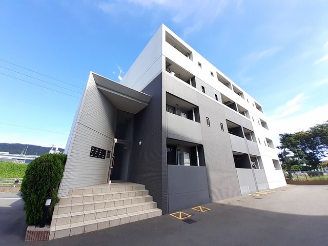1/8 外観