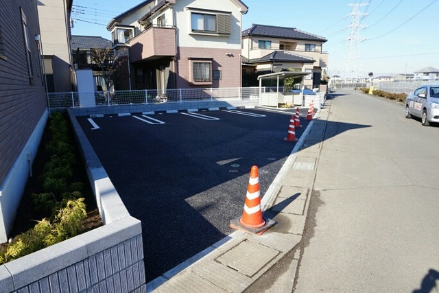 14/20 駐車場