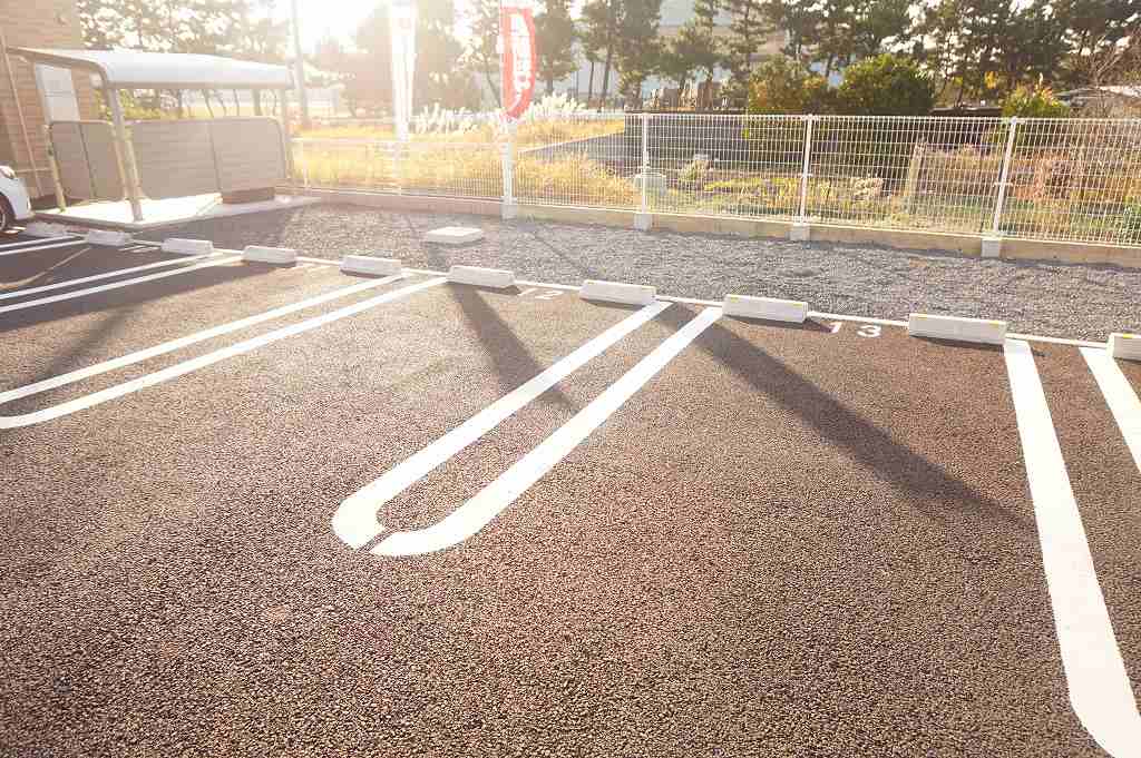 14/20 駐車場