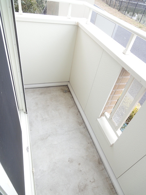 13/20 バルコニー