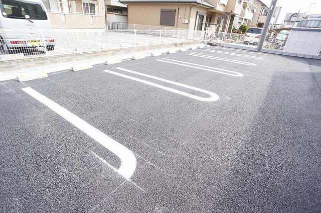 14/22 駐車場