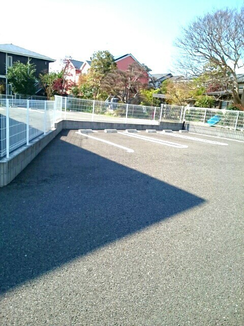 14/20 駐車場