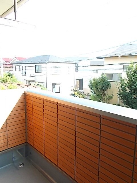 13/22 バルコニー