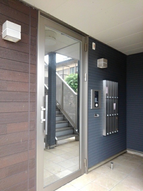 14/20 エントランス