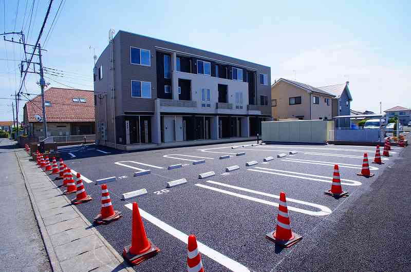 14/20 駐車場