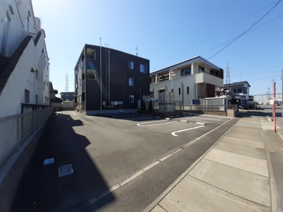 15/25 駐車場