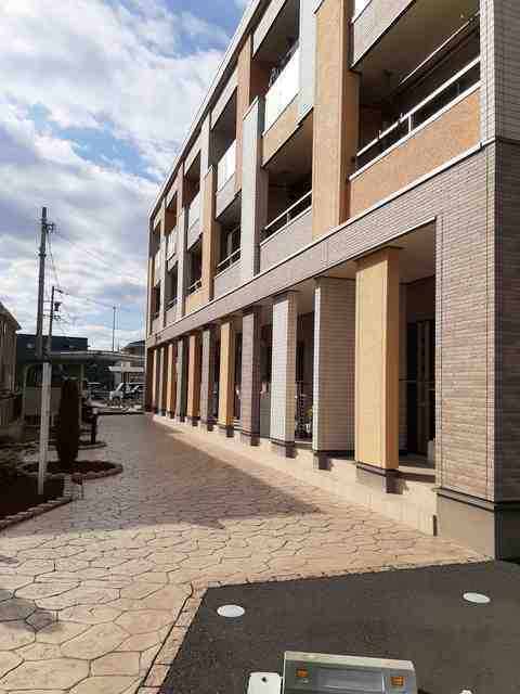 14/20 エントランス