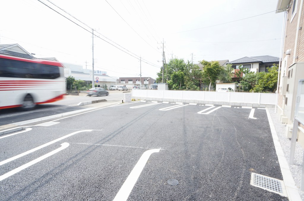 14/20 駐車場