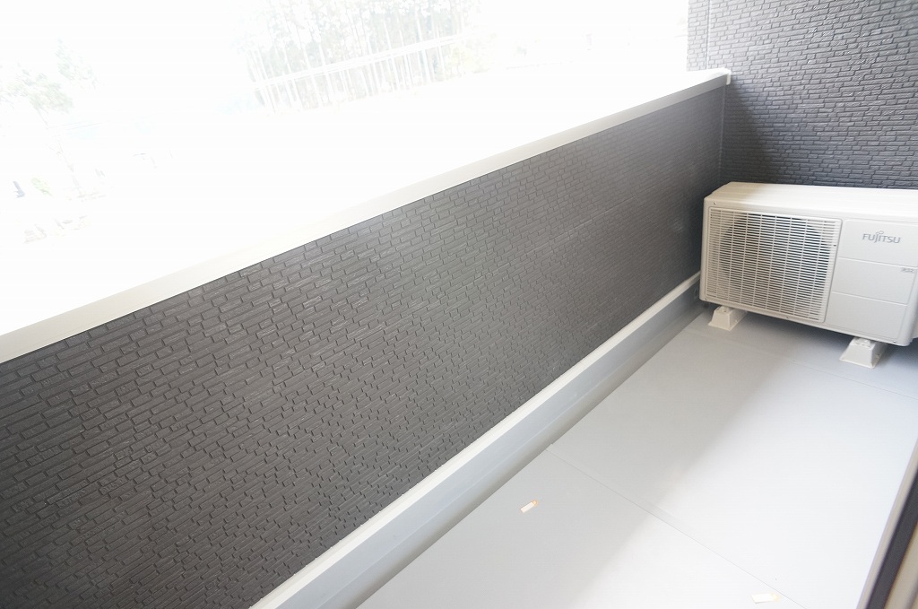 13/20 バルコニー